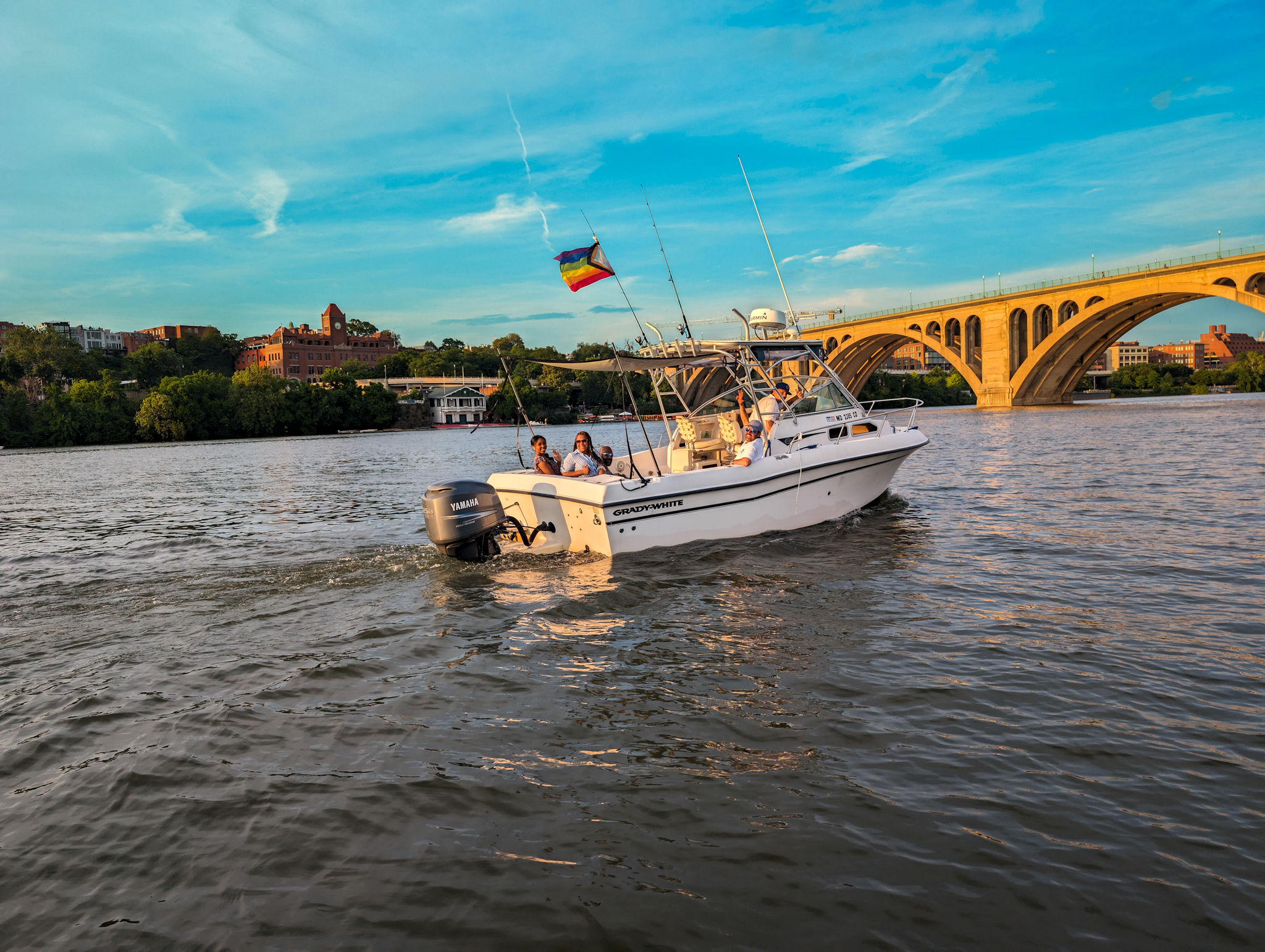 A Private Boat for Your Group